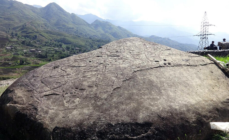 Sapa Ancient Rock Field
