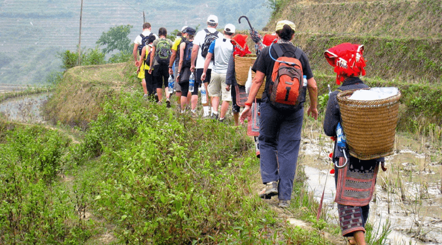 trekking to Fansipan