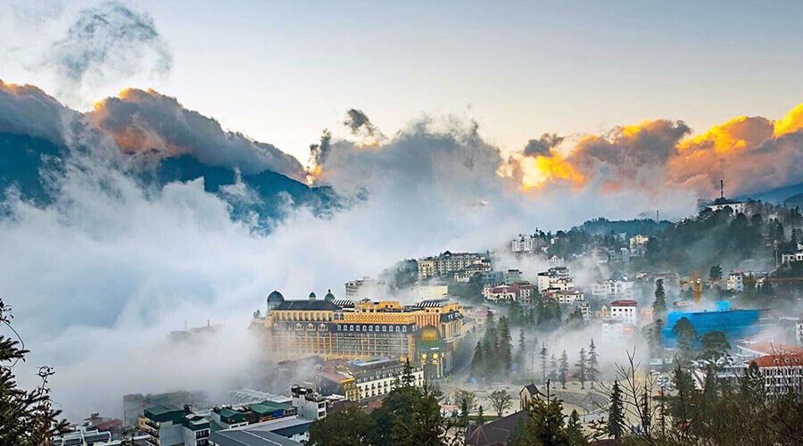 view from Ham Rong mountain