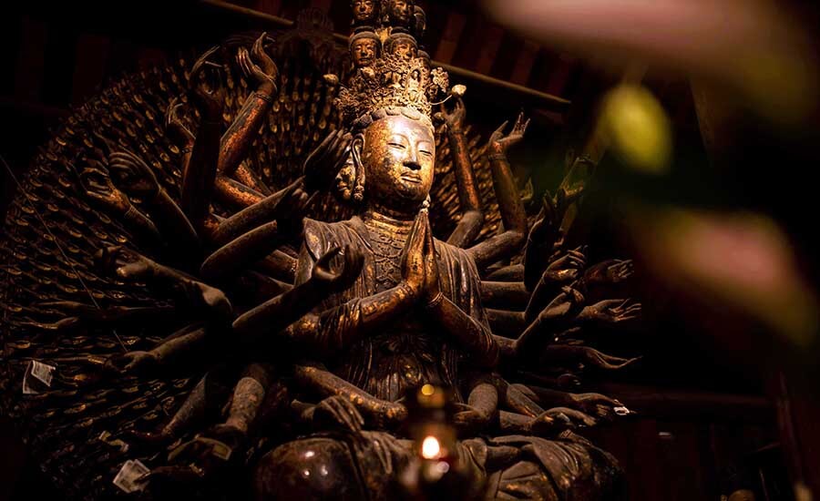 Bodhisattva Avalokitesvara Statue with one thousand eyes and one thousand arms