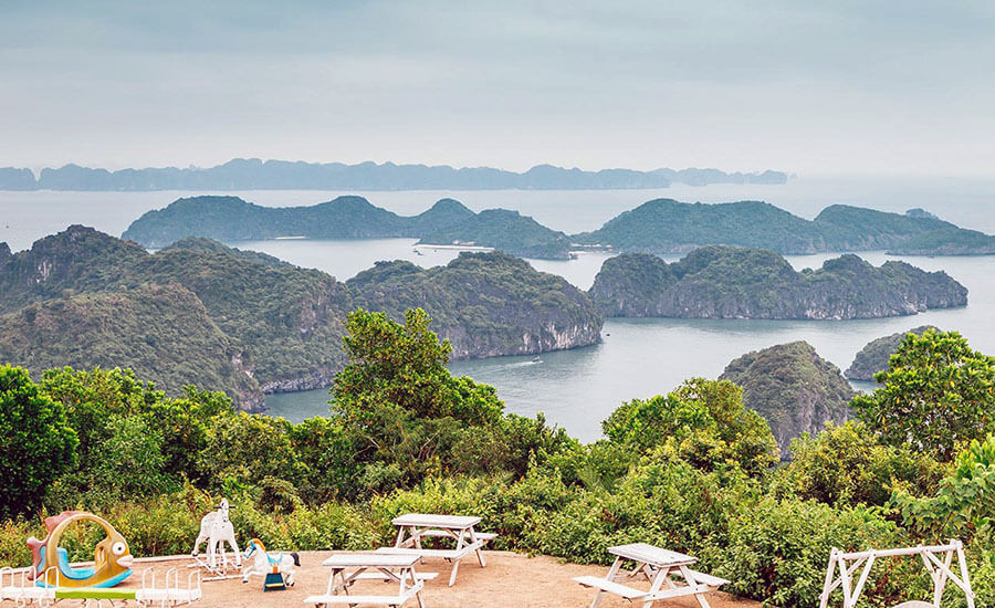 Cannon fort relic in Cat Ba
