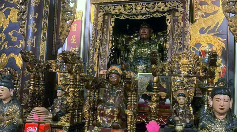 Cua Ong Temple