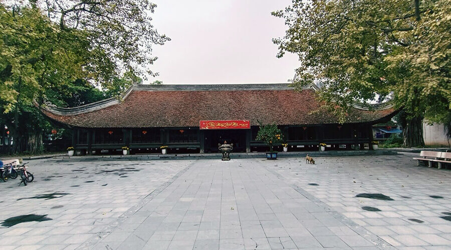 Dinh Bang Communal House