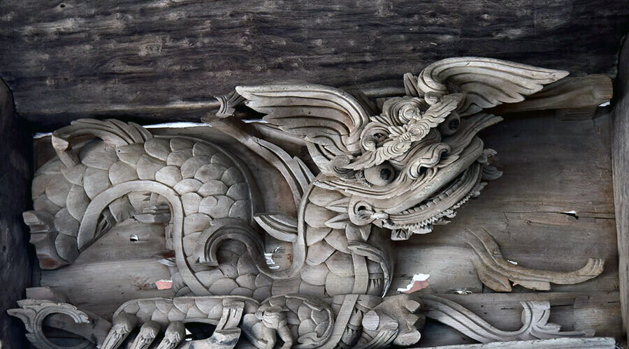 Dinh Bang communal house