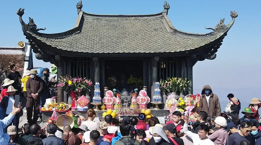 Dong pagoda