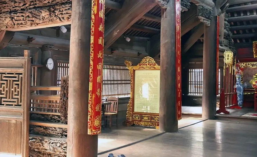 Hang Kenh Communal House