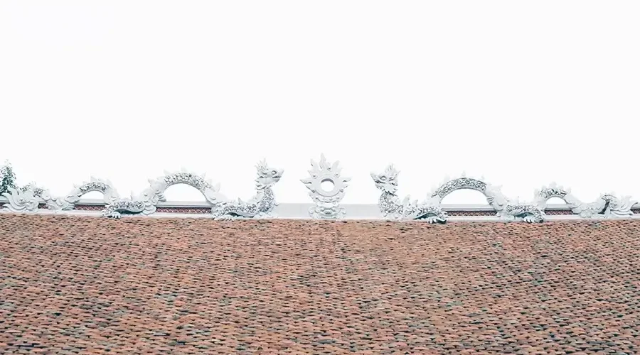 The communal house carved with nearly 400 dragons in Hai Phong