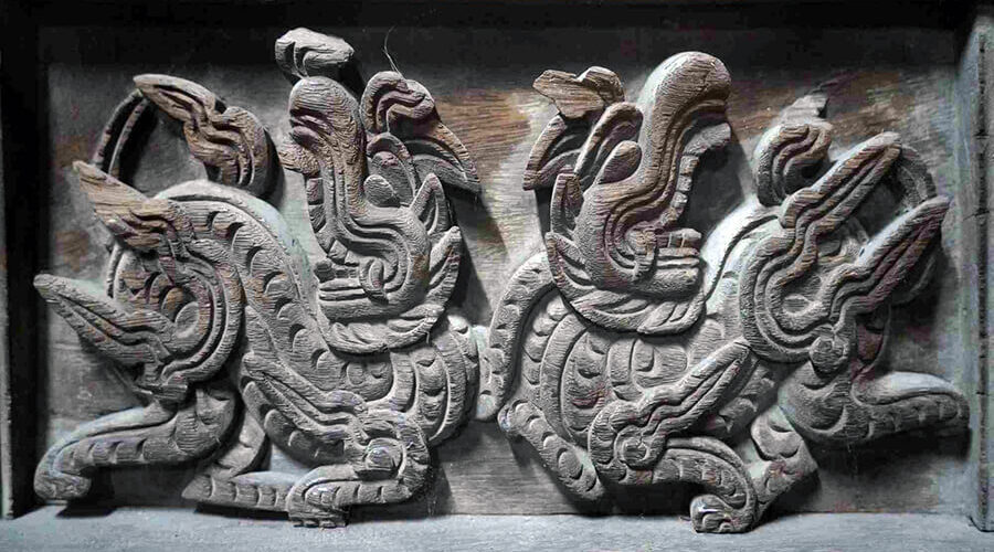 The communal house carved with nearly 400 dragons in Hai Phong