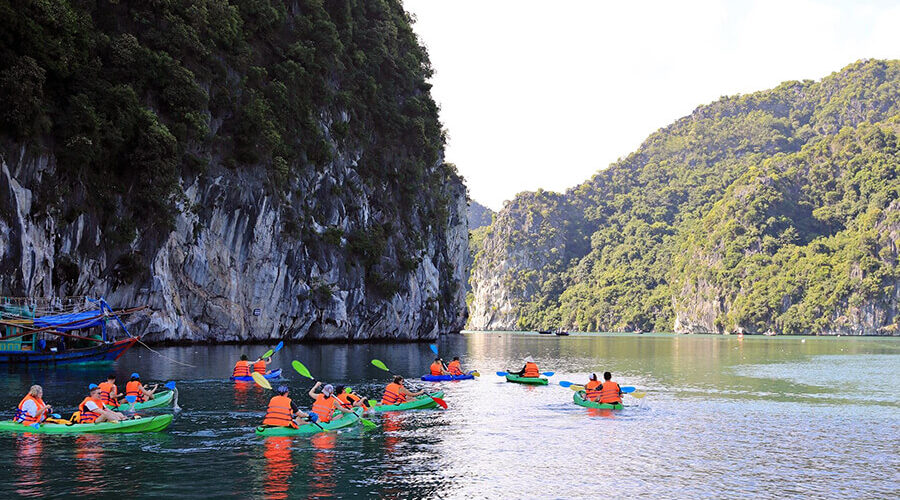 best time to visit Lan Ha Bay