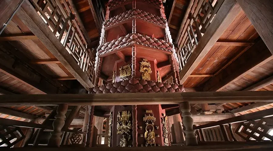 Nine-Story Lotus Tower