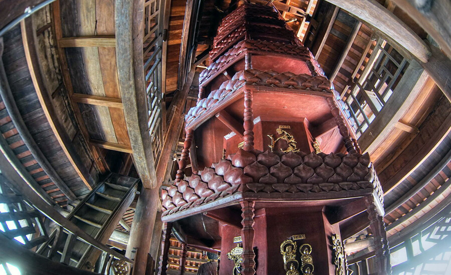 nine-story lotus tower