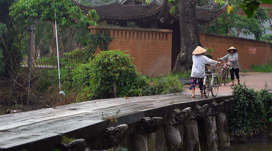 stone bridge in Nom village