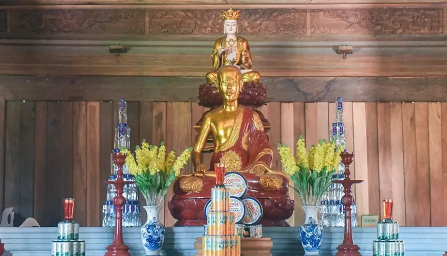 Quynh Lam Pagoda