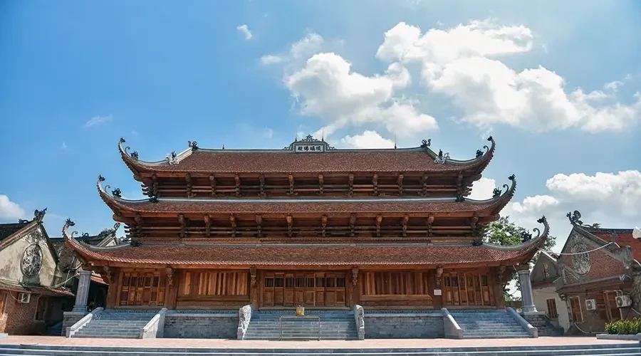 Quynh Lam Pagoda