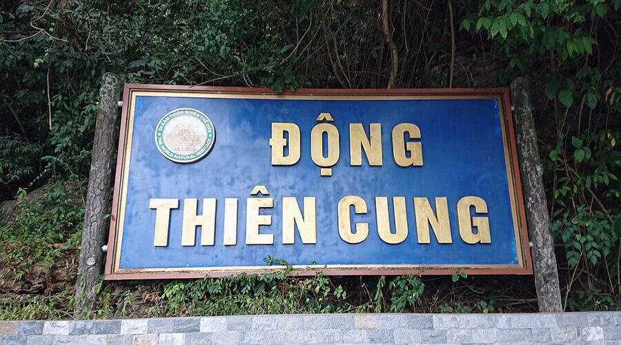 Thien Cung grotto