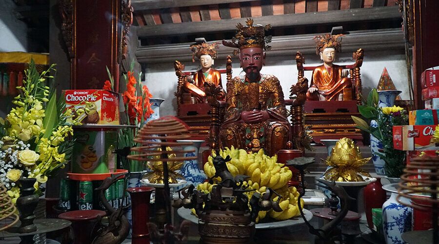 altar of Ly Thuong Kiet