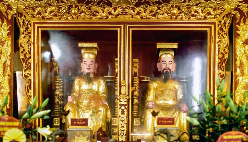 altar in Do Temple