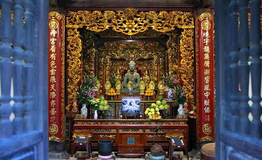 blue stone statue of Amitayus Buddha
