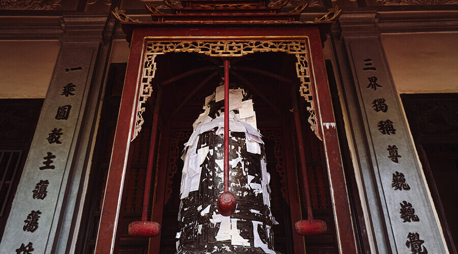 Kim Chung Bao Cac in Co Le Pagoda