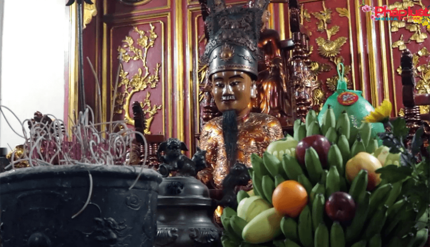 Co Trach temple