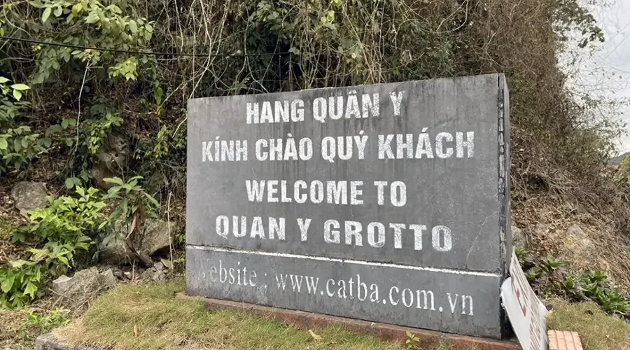Quan Y cave