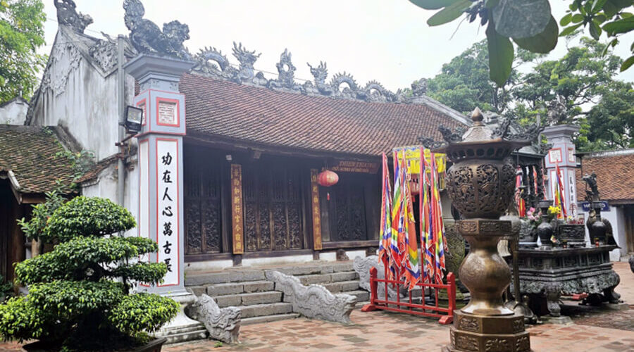 Thien Truong temple in Tran Royal Temple