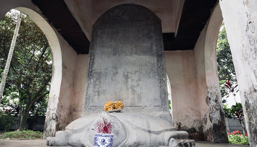 stone stela in Pho Minh Pagoda
