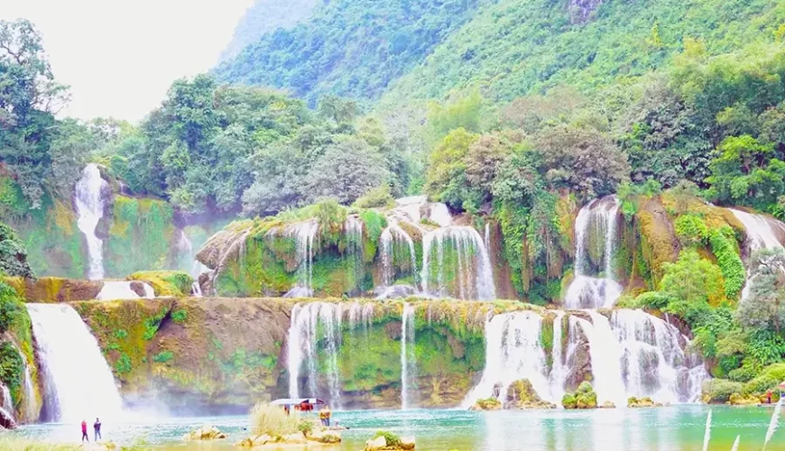 Ban Gioc waterfall