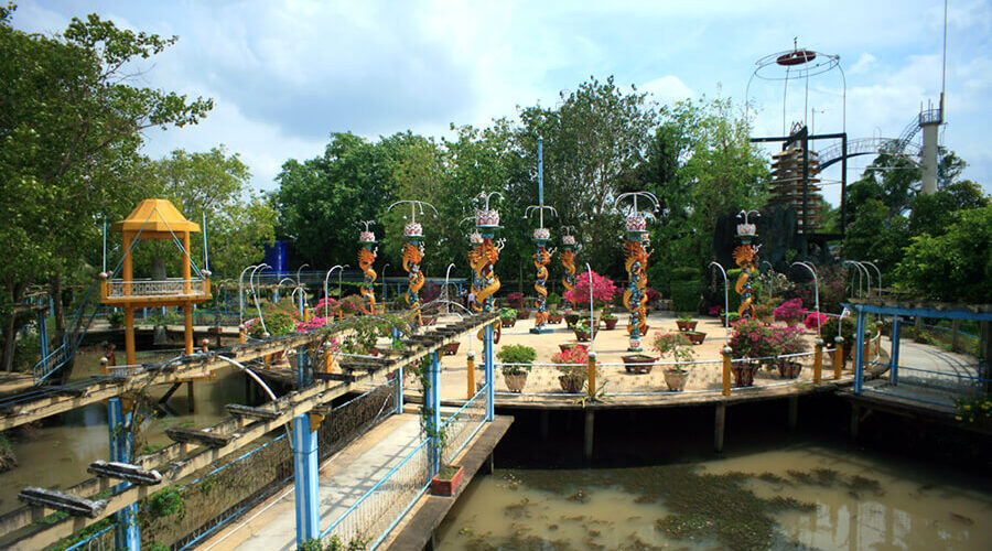 Coconut religion in Ben Tre