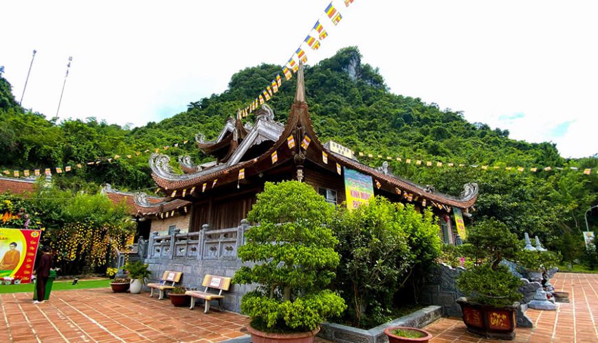 Phat Tich Truc Lam Ban Gioc Pagoda