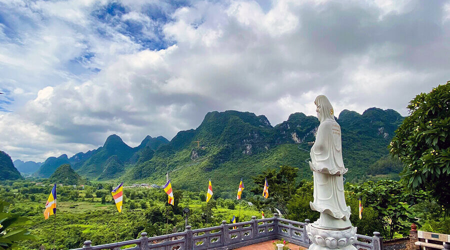 Phat Tich Truc Lam Ban Gioc Pagoda