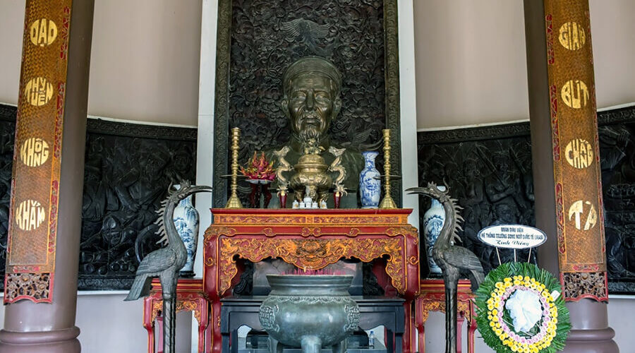 inside new temple and tomb of Nguyen Dinh Chieu