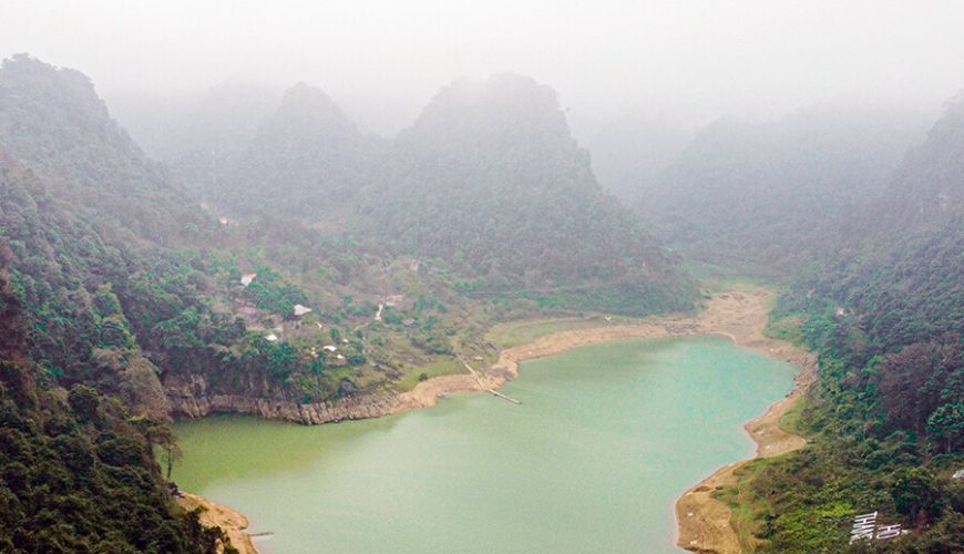 Thang Hen lake