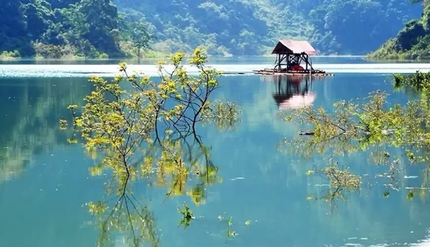 Thang Hen lake