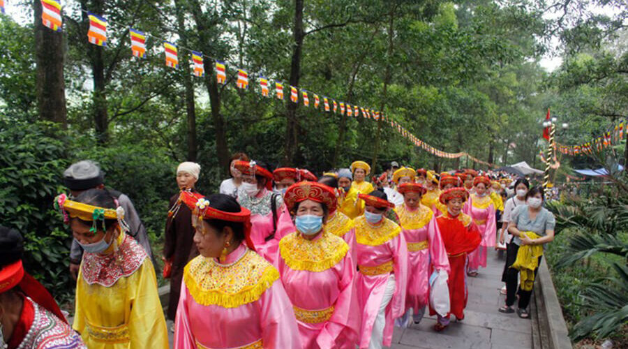 festival in Long Doi Pagoda