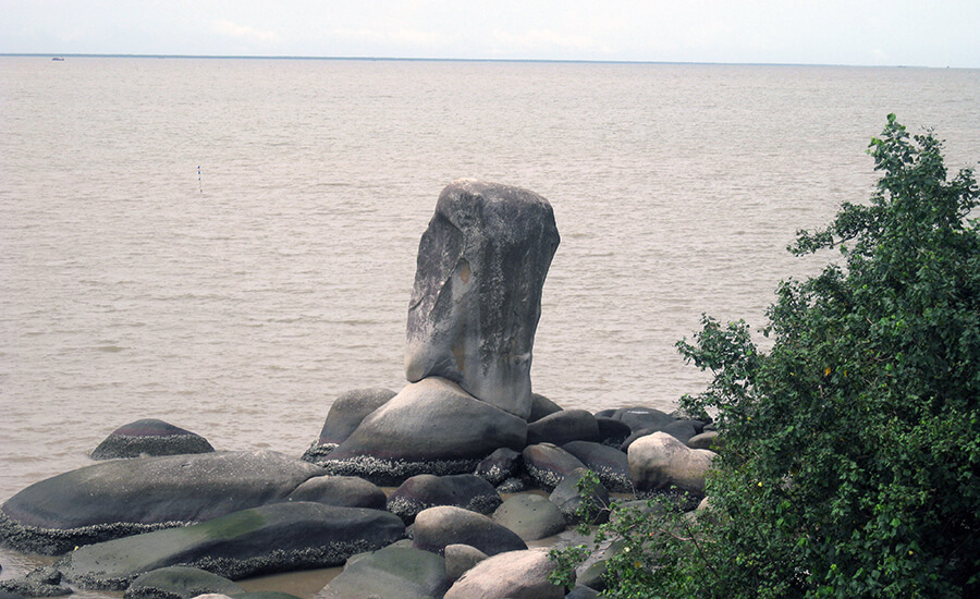 bia stone Tre Island in Kien Giang