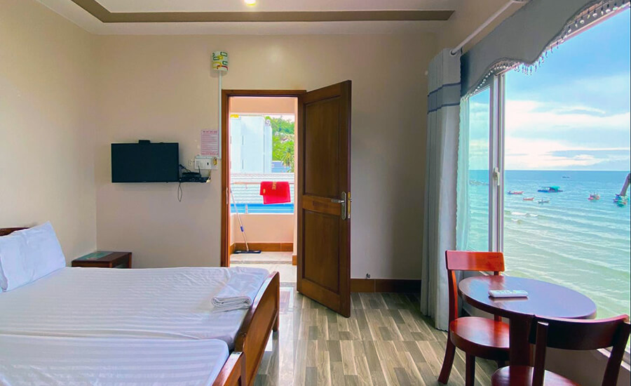 Son island hotel