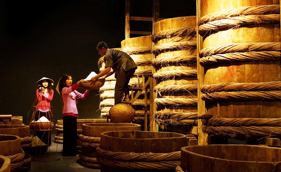 Fish sauce factory in Phu Quoc