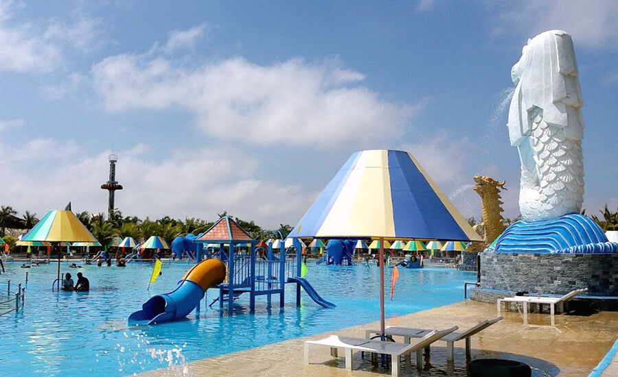 Nha Mat Amusement Park