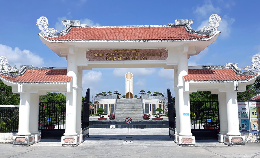 Cao Van Lau musician memorial area