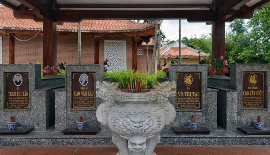 Cao Van Lau musician memorial area
