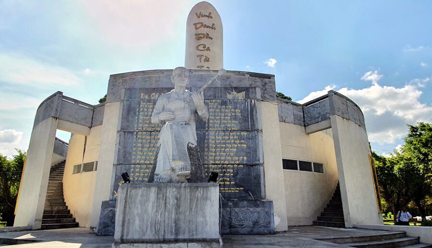 Cao Van Lau musician memorial area