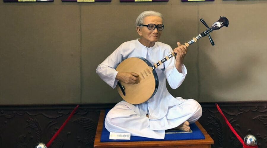 Cao Van Lau musician memorial area