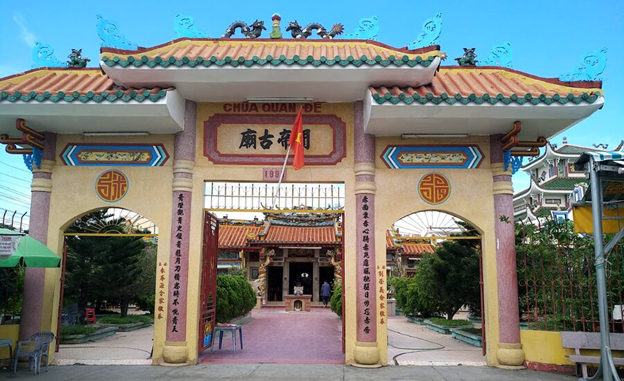 Quan De Temple