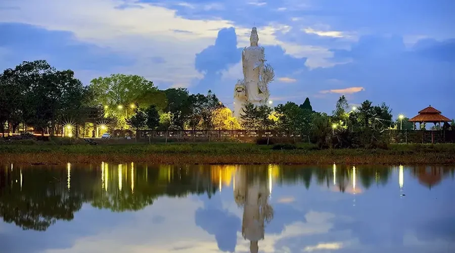 Go Ken Pagoda in Tay Ninh