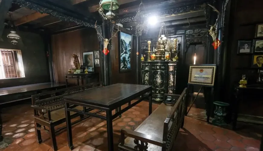 inside Nguyen Tam Kien ancient house
