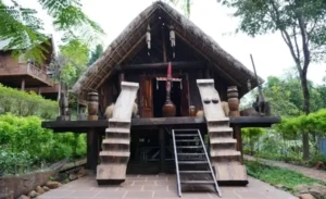 Ako Dhong Village
