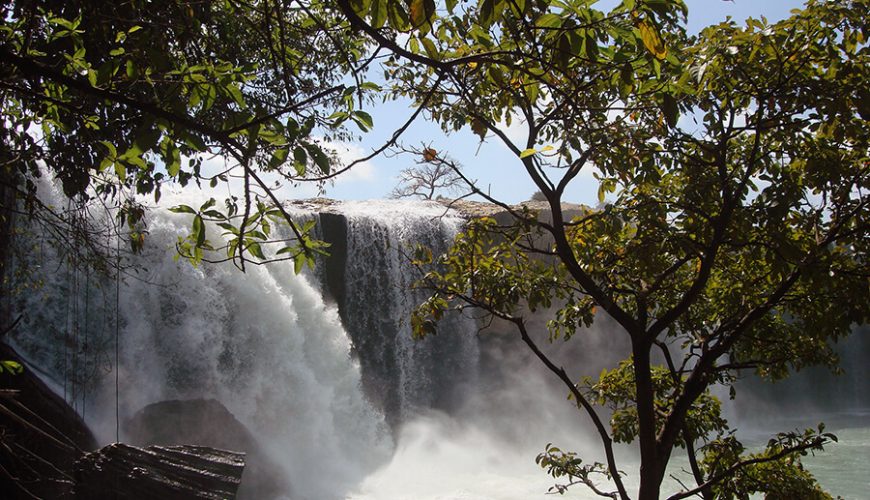 Dray Nur Waterfall