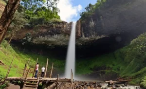 Lieng Nung Waterfall