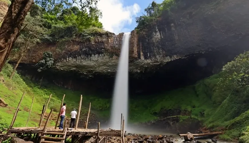 Lieng Nung Waterfall